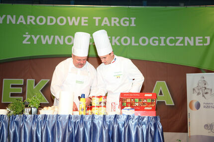 Powiększ zdjęcie psst-ekogala-2012-338.jpg