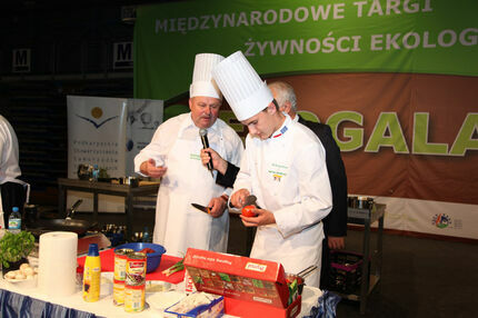 Powiększ zdjęcie psst-ekogala-2012-340.jpg