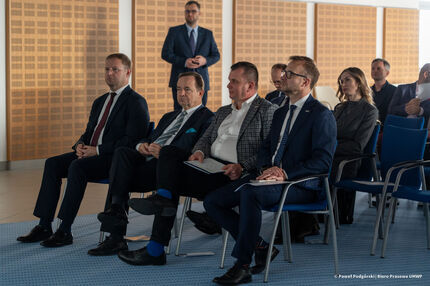 Prezentacje programowe streamingowane przez koordynatora projektu “Organic farming - Green Future, Promotion of organic food in UAE” by Polska Ekologia