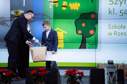 Rozdanie nagród dla uczestników konkursów.